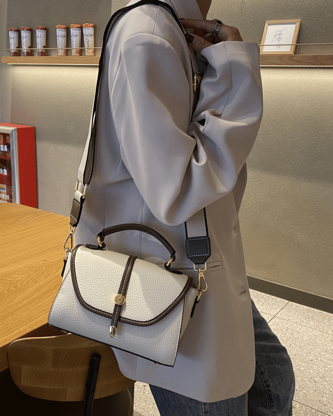 Vivid Deri Çanta | Şık ve Fonksiyonel Günlük Aksesuar