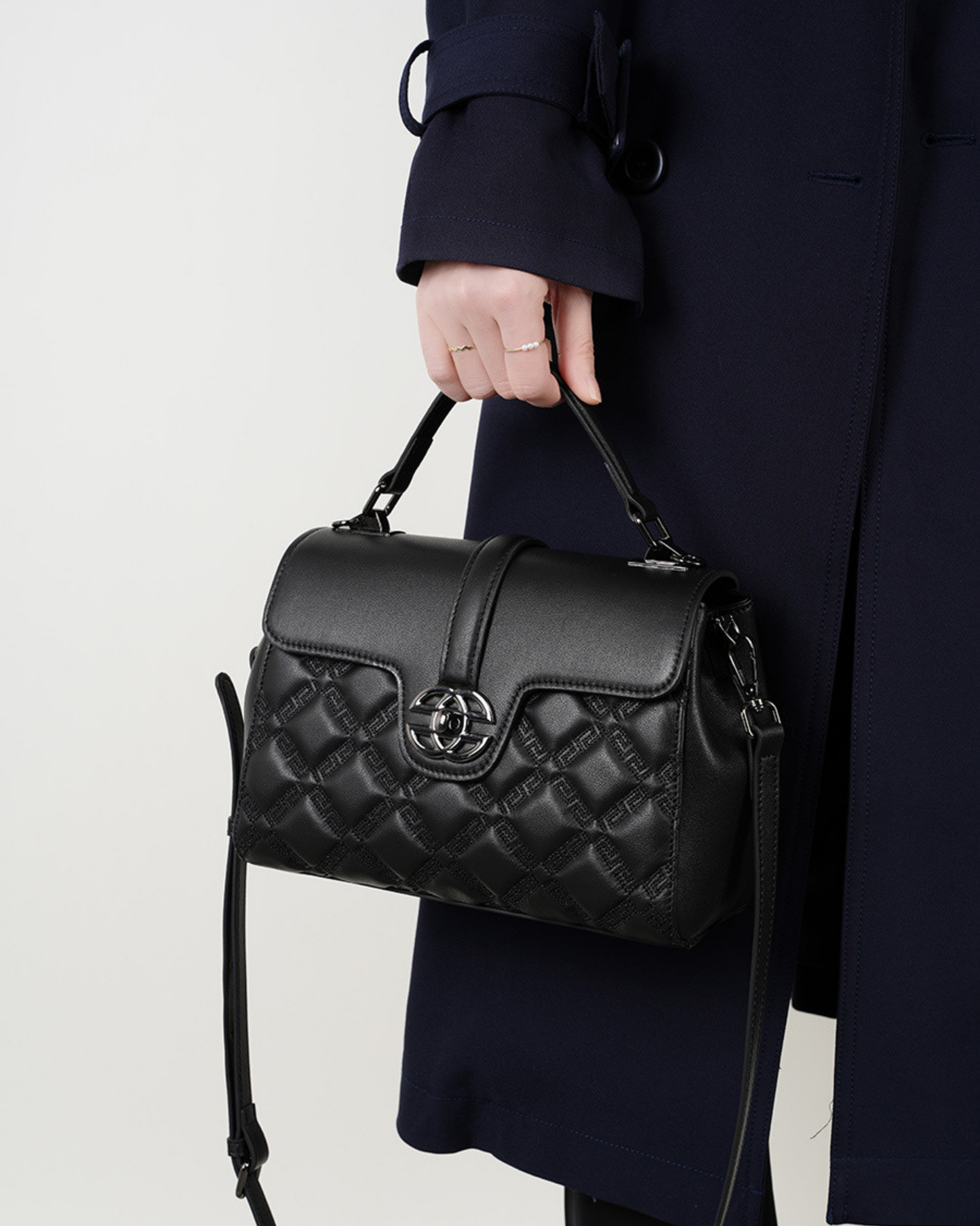 Capitone Hakiki Deri Omuz ve El Çantası