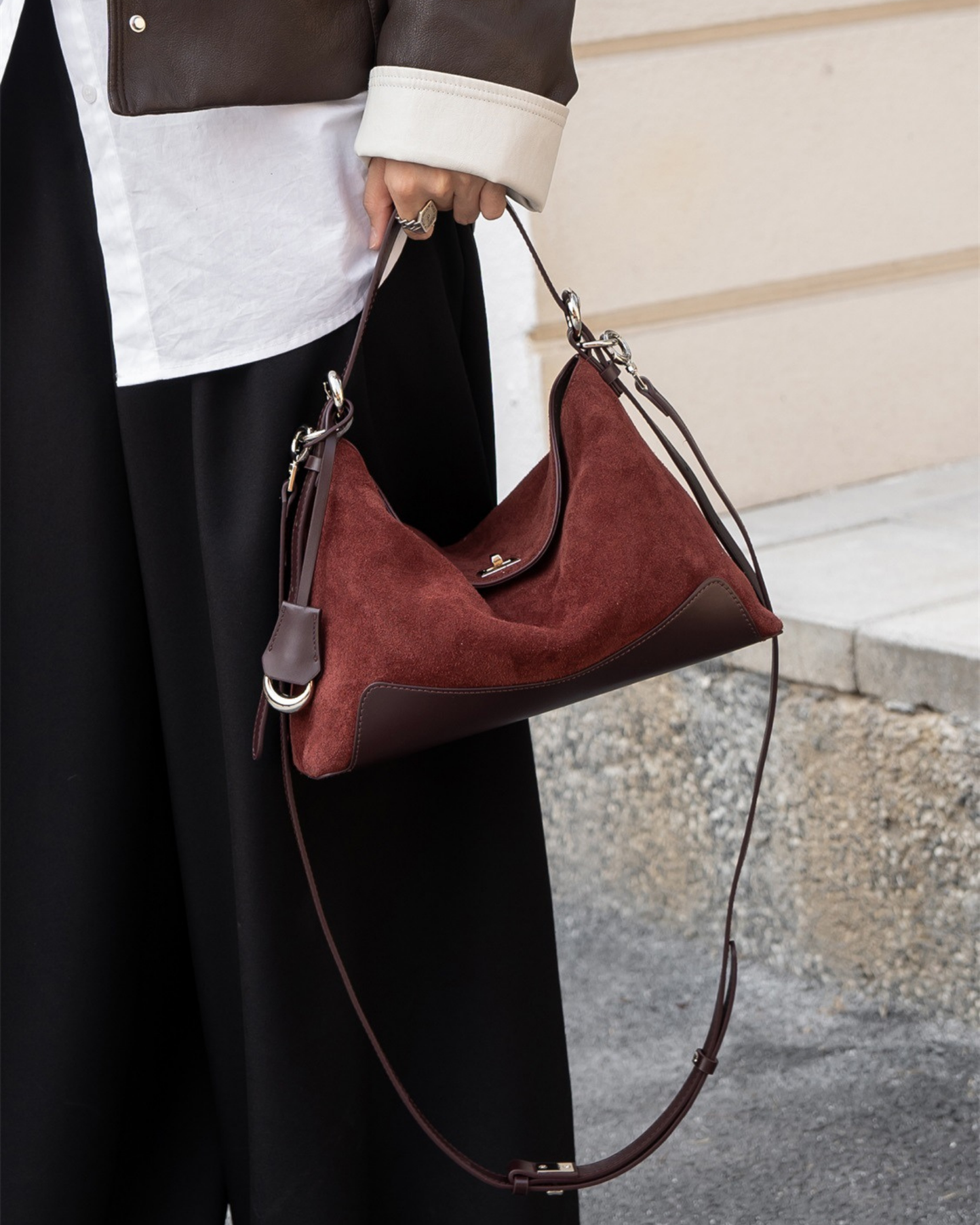 Bamby Süet Dana Derisi Kadın Çanta – Zamansız Şıklık & Çok Yönlü Kullanım