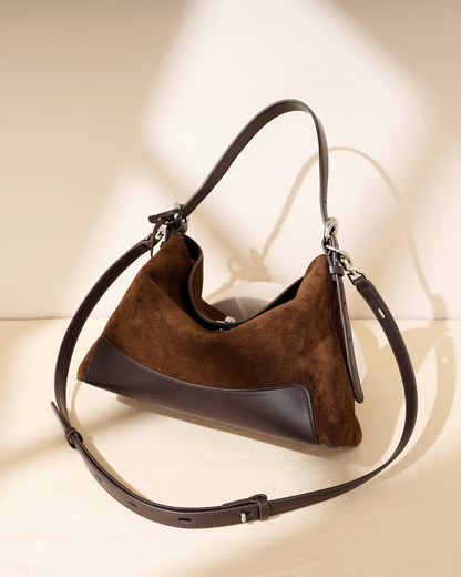 Bamby Süet Dana Derisi Kadın Çanta – Zamansız Şıklık & Çok Yönlü Kullanım