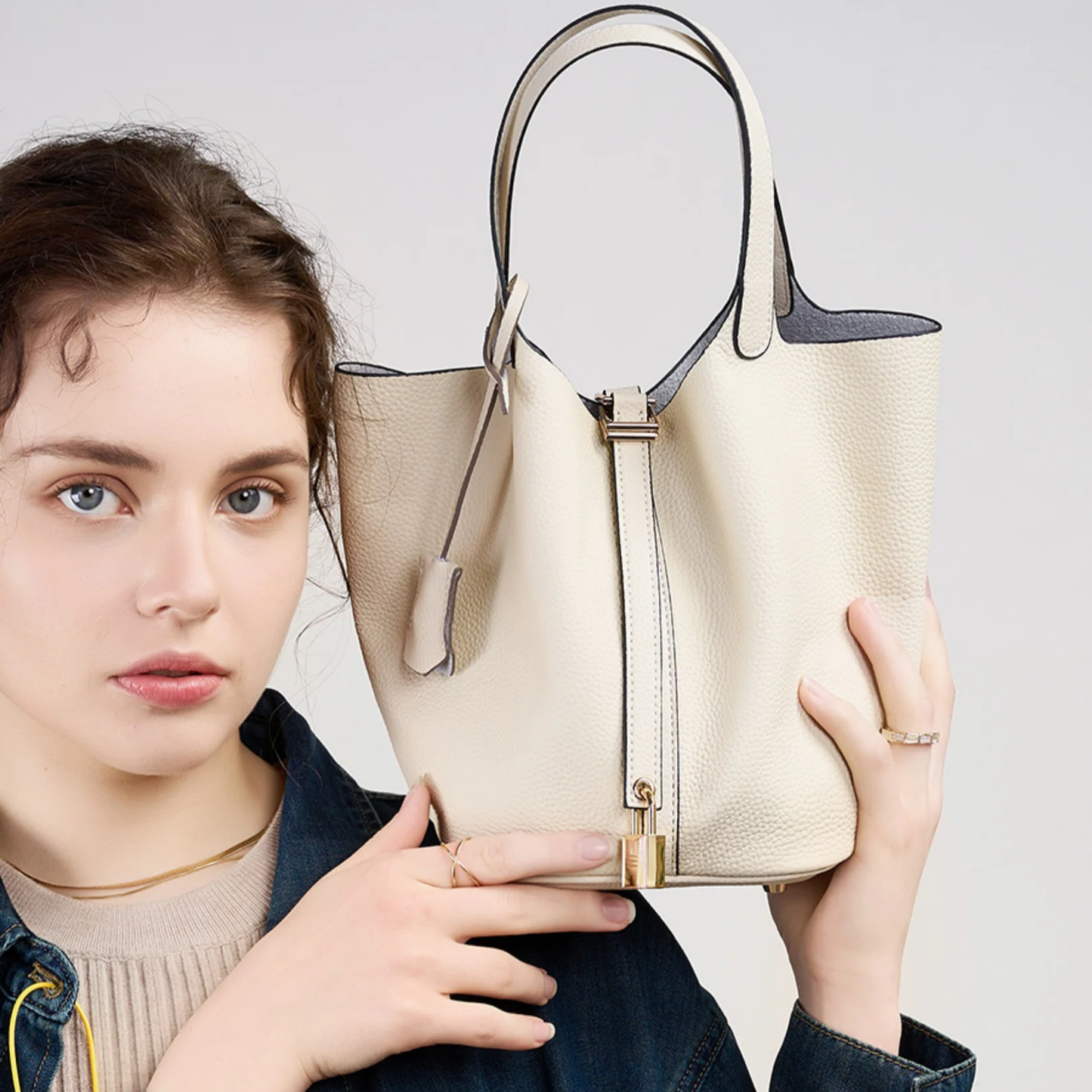 Picotin – Hakiki Deri Kompakt El Çantası