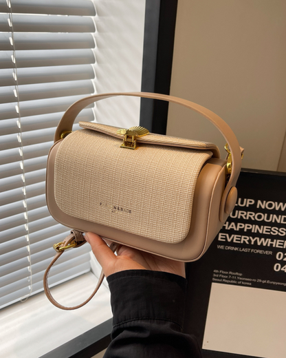 Retro II Renkli Kumaş Kapaklı Crossbody Çanta | Şık ve İşlevsel Tasarım